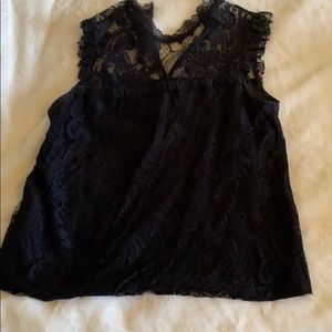 Pretty lace black tank